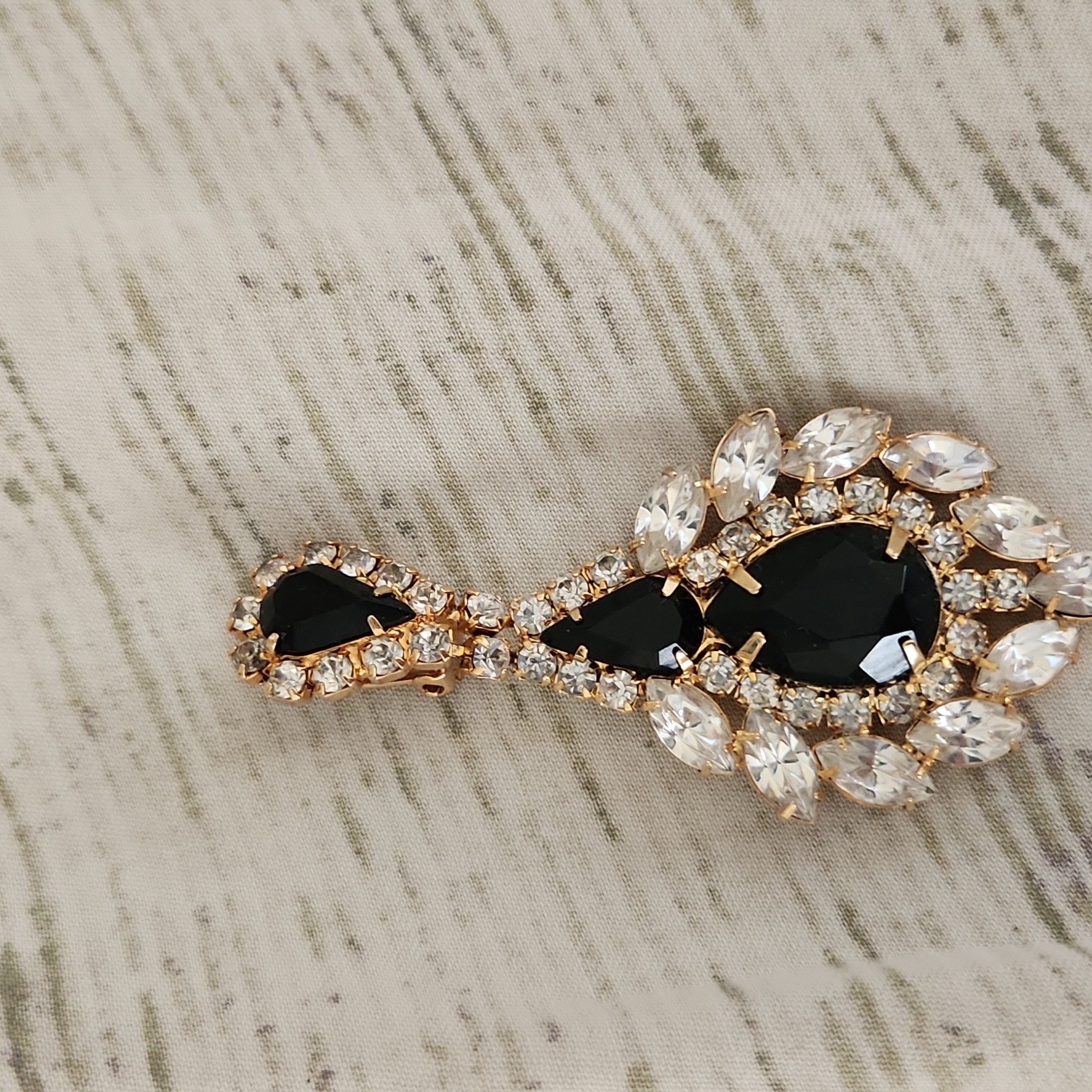 Single Clip On Earring 15$